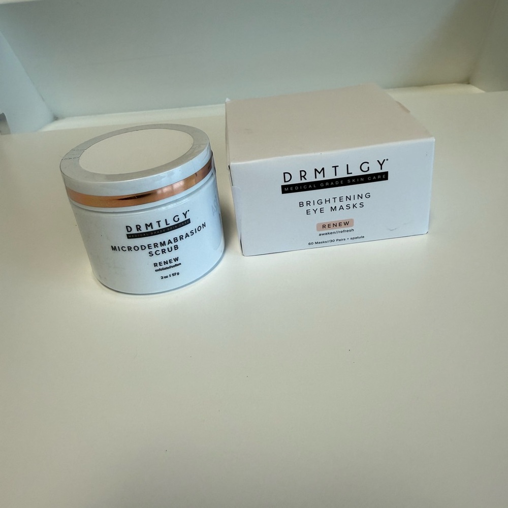 DRMTLGY Microdermabrasion Scrub & Brightening Eye Masks Set- NEW